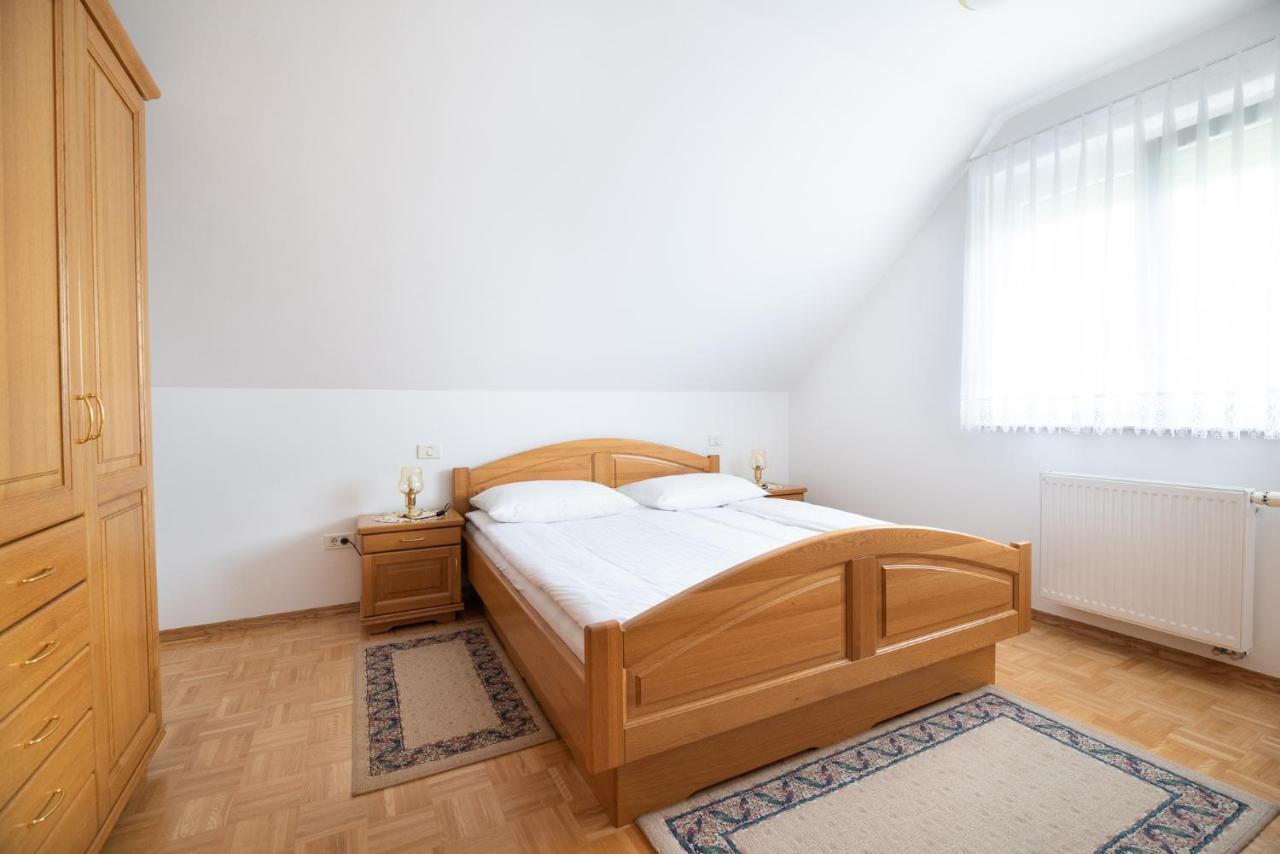 Apartmaji Trentelj Bled Eksteriør bilde