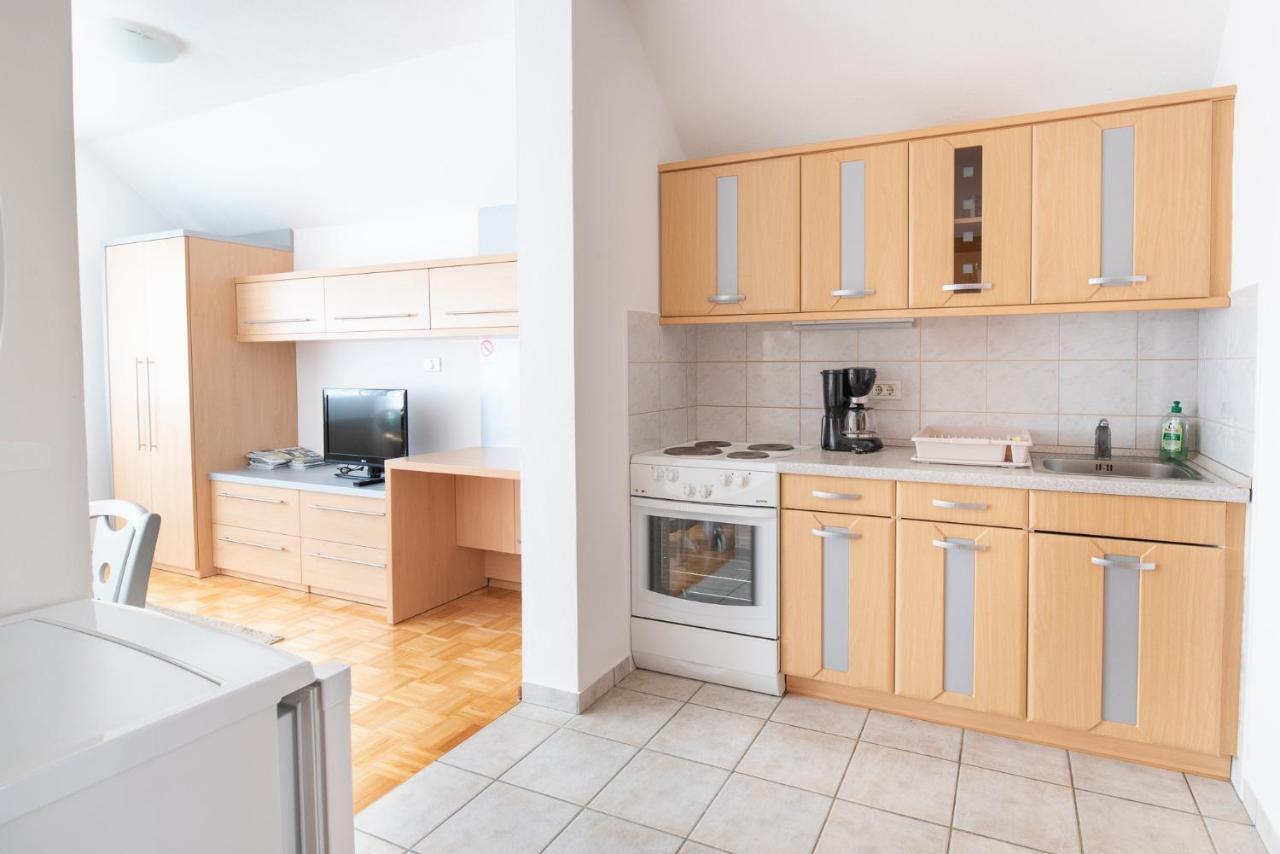 Apartmaji Trentelj Bled Eksteriør bilde